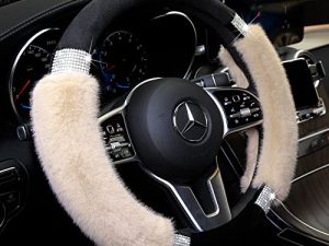 Achiou Steering Wheel Cover