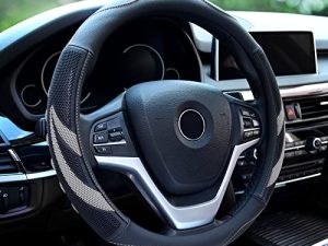 Alusbell Microfiber Leather Steering Wheel Cover Breathable Auto Car Steering Wheel Cover for Men and Women